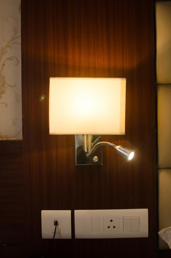 Aura Hotel Kalküta Dış mekan fotoğraf