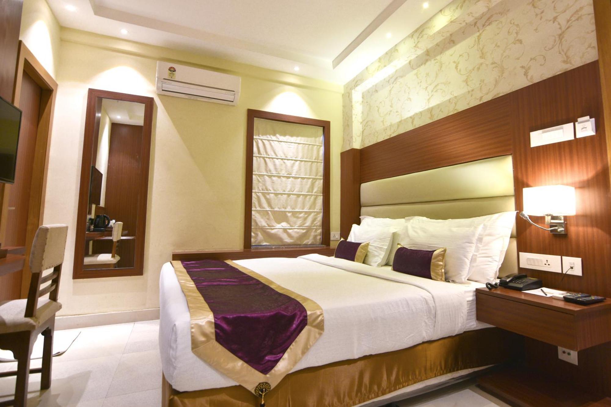Aura Hotel Kalküta Dış mekan fotoğraf